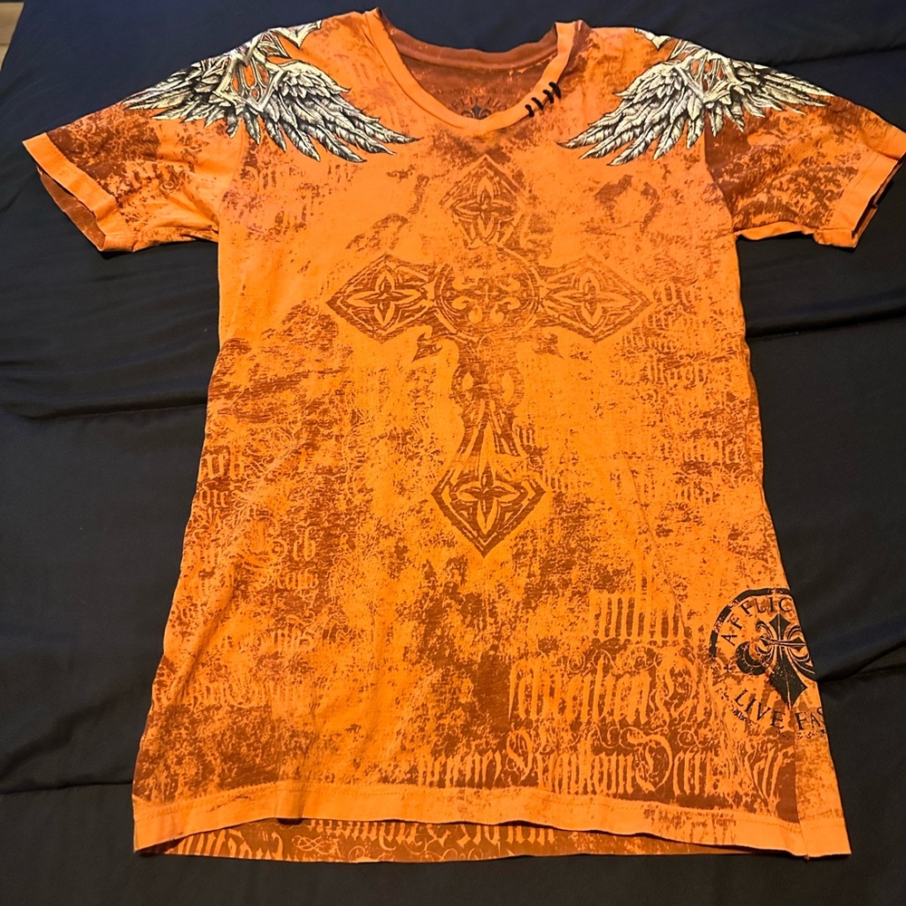 Men’s Medium Affliction tshirt
